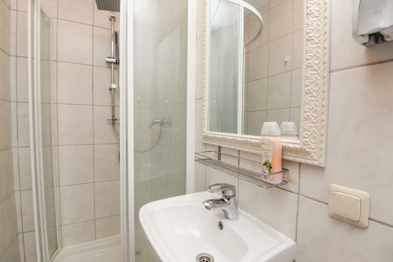 Columba Livia Guesthouse Palanga Dış mekan fotoğraf