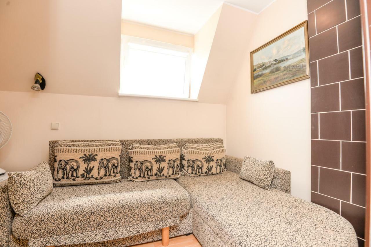 Columba Livia Guesthouse Palanga Dış mekan fotoğraf